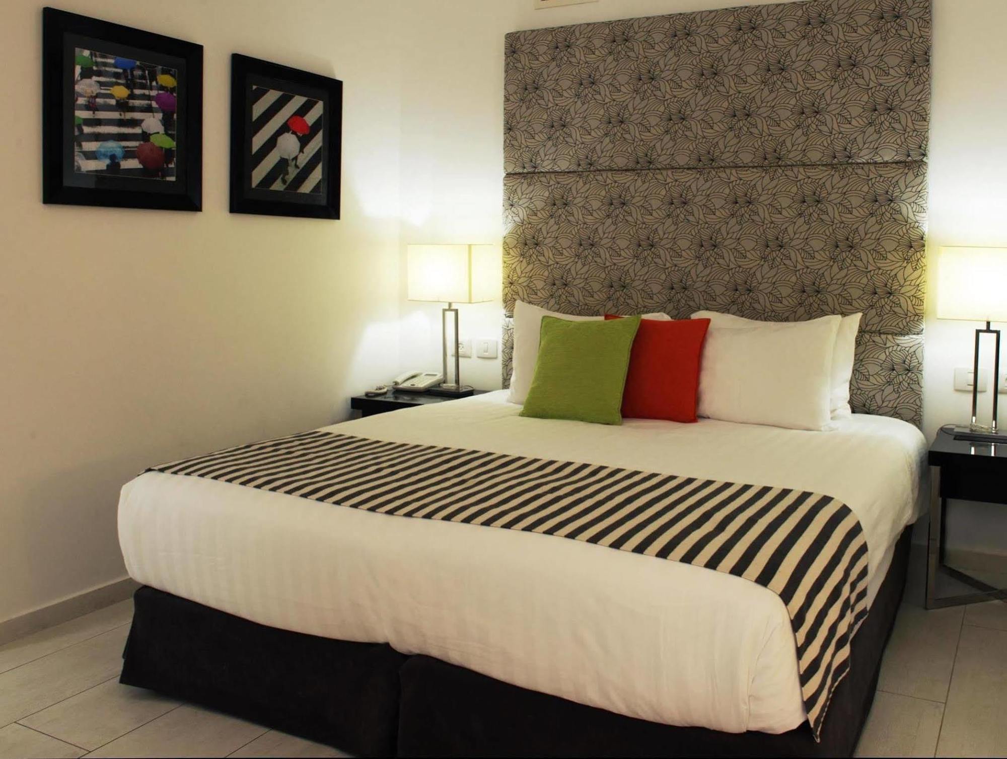 Western Regency Hotel